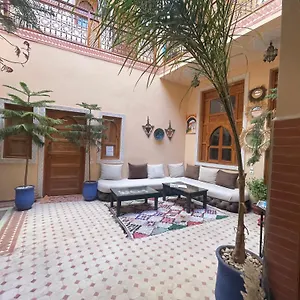 3* Guest house Jenan Adam